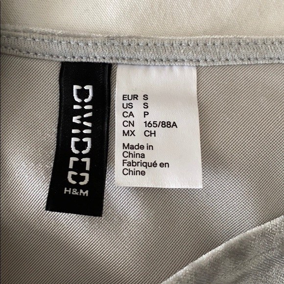 H&M TOP - Picture 3 of 3